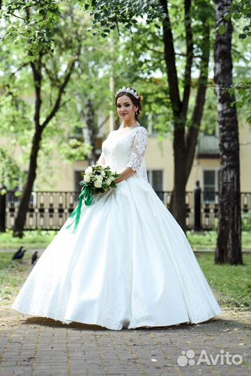 Шикарное свадебное платье