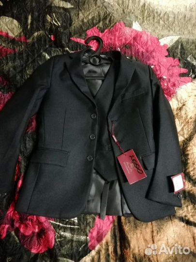 Школьный костюм