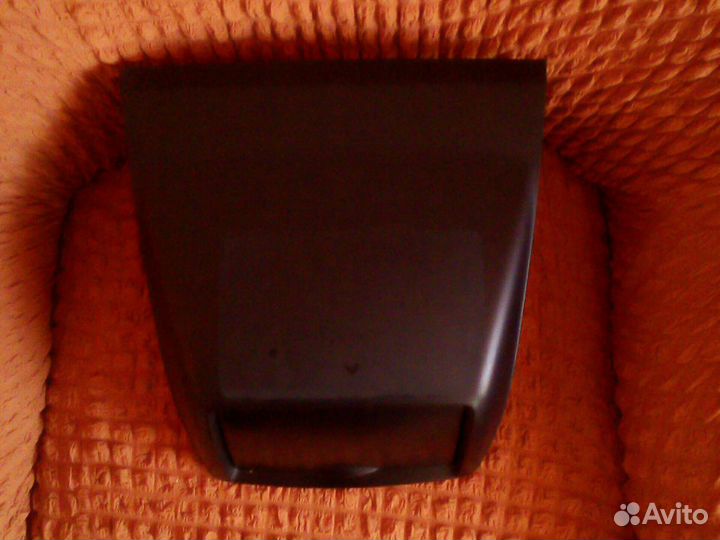 Бардачок Mitcsubishi L200