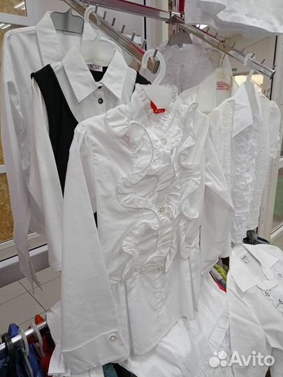 Распродажа детской одежды и обуви