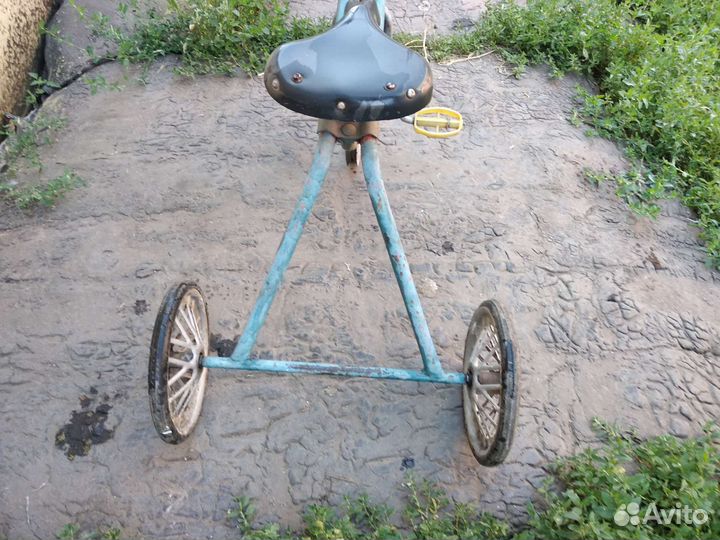 Велосипед трёхколёсный СССР