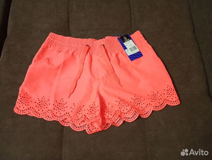 Шорты новые 42 размер