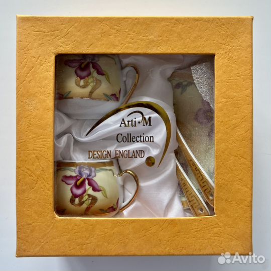 Фарфоровый сервиз для двух персон