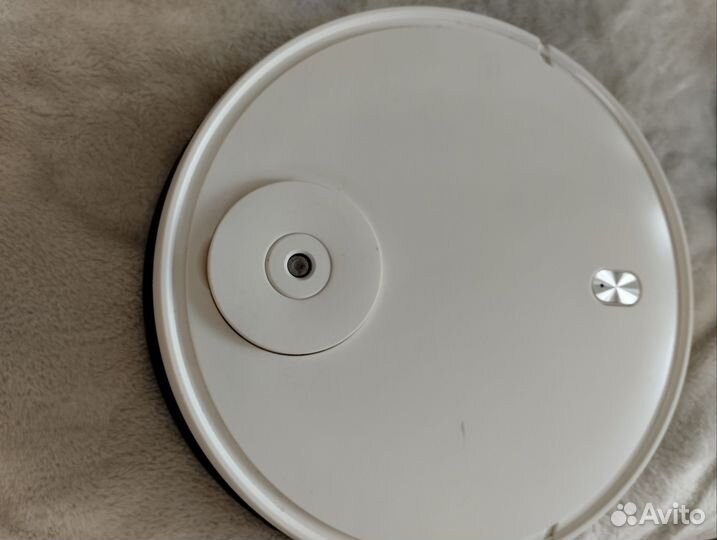 Робот полотер