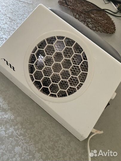 Пылесос вытяжка для маникюра Max