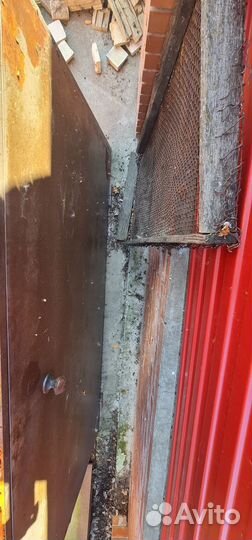 Дверь входная металлическая