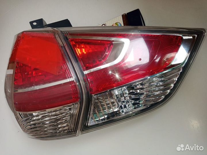 Продам заднюю левую фару Ниссан X-Trail