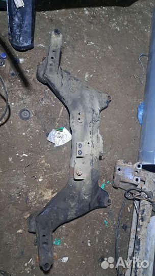 Подрамник nissan almera n16