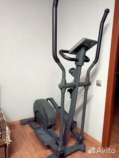 Эллиптический тренажер torneo