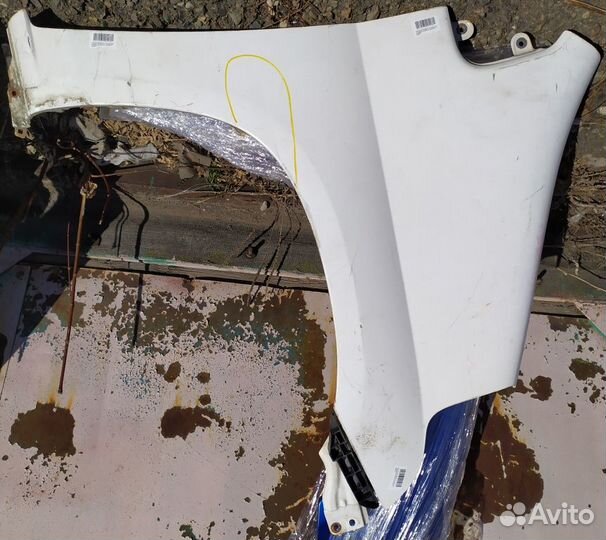 Крыло Honda Mobilio, GB1, GB2, 2001-2008, переднее