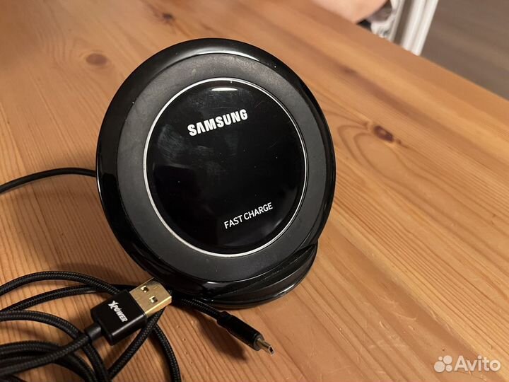 Зарядное устройство Samsung Fast Charge EP-NG930