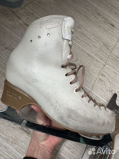 Коньки фигурные edea overture 235с