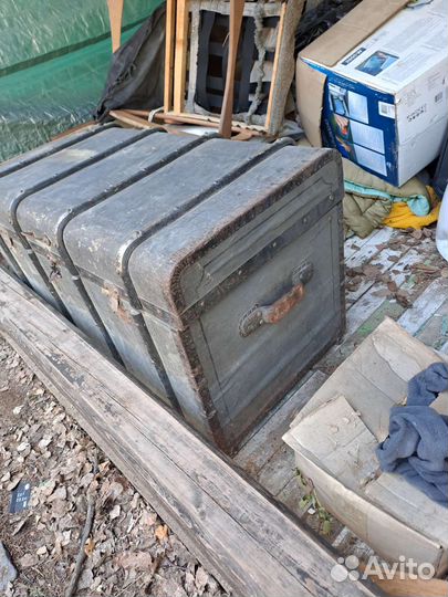 Сундуки старинные