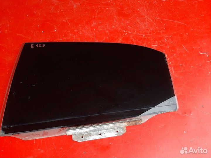 Стекло двери заднее левое Toyota Corolla E120