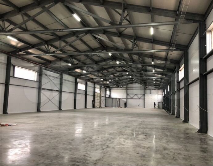 Производство, 1300 м²