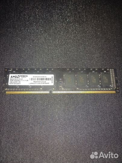 Оперативная память AMD Radeon R5 4gb 1600
