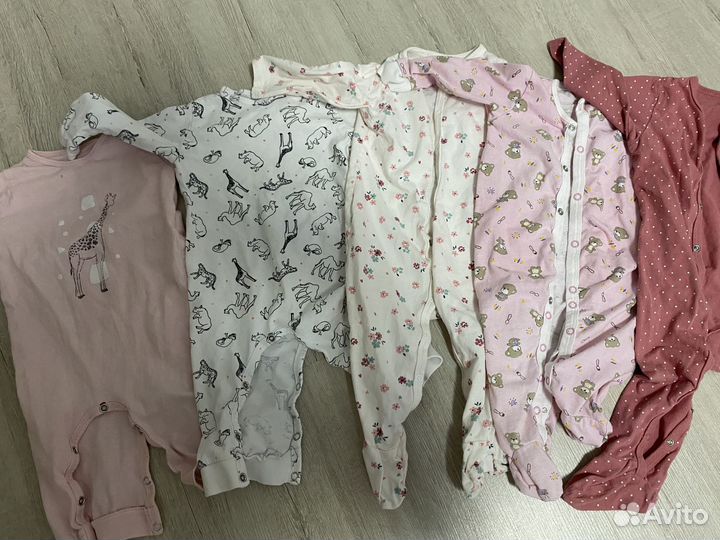 Вещи на девочку пакетом 68-74 23шт