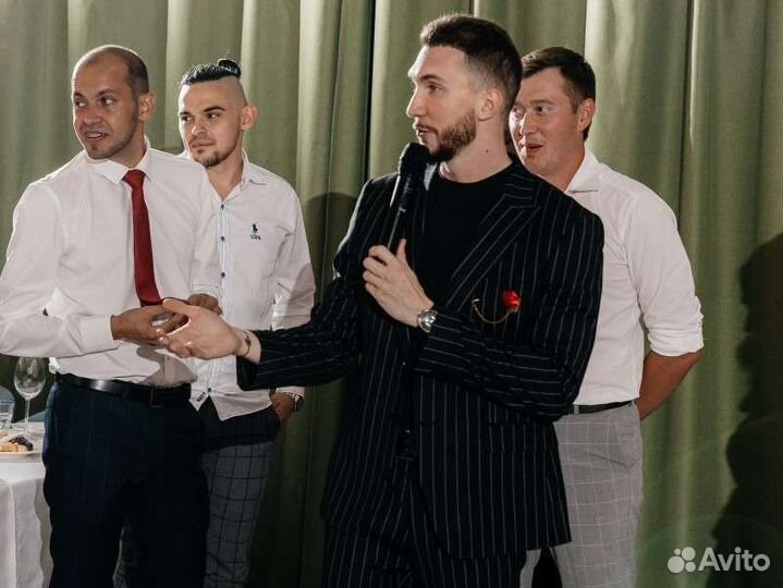 Ведущий. Диджей (в паре)