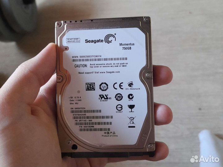 Жесткий диск Seagate Momentus 2.5