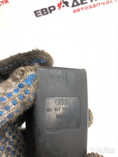 Замок ремня безопасности передний левый Audi A6