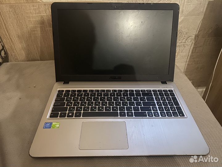 Asus