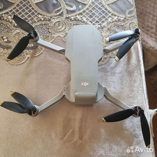 Квадрокоптер DJI mavic mini fly more combo