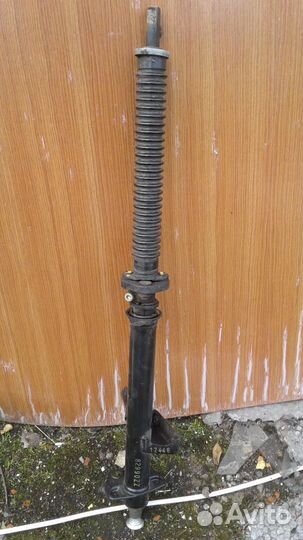 Мерседес W124 Рулевой вал-кардан