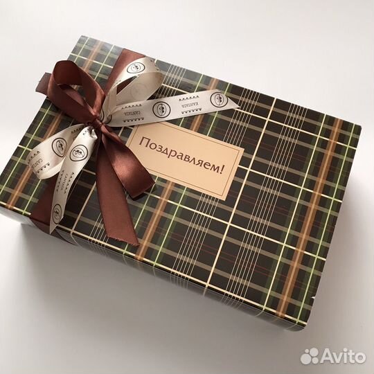 Подарочная коробка упаковка 31*20*8 (Ш*В*Г)