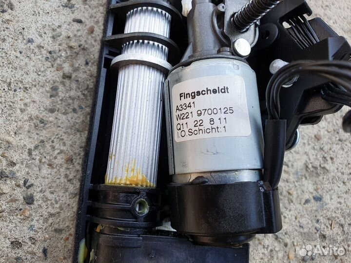 Привод складывания подголовника для Mercedes W221