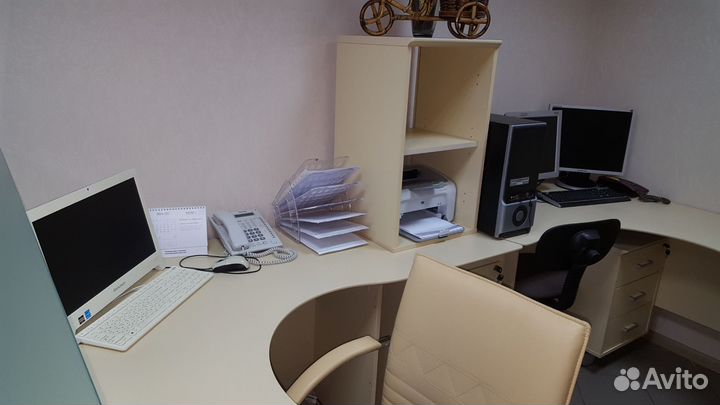 Комплект мебели для офиса 