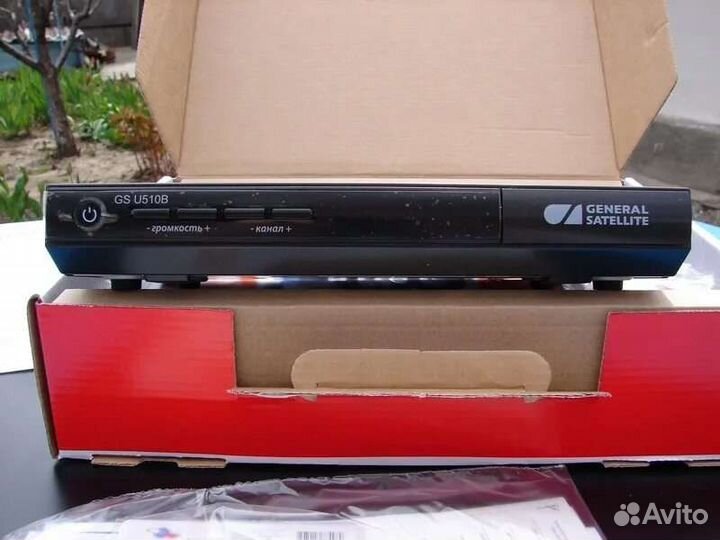 Ресивер триколор GS u510b