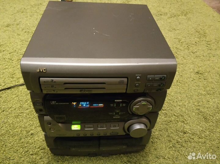 Музыкальный центр JVC