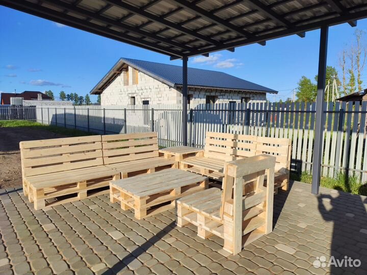 Мебель в из поддонов