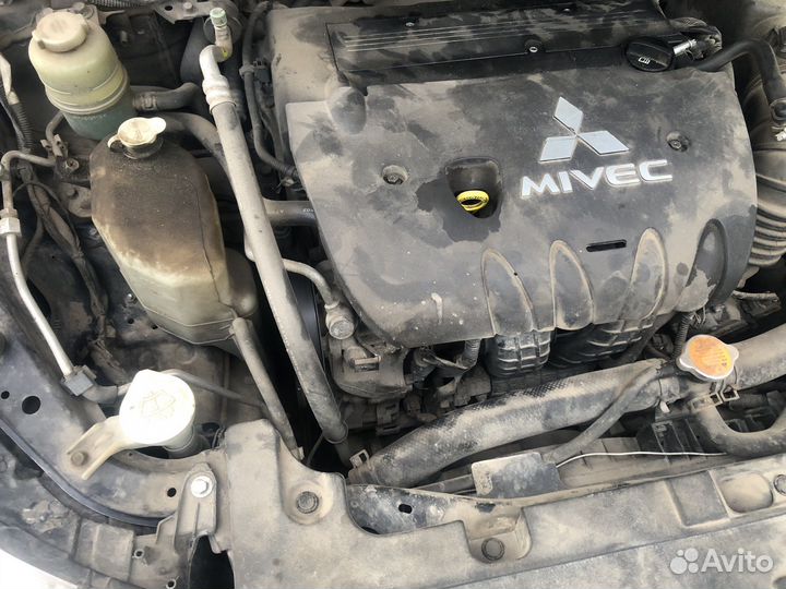 Двигатель mitsubishi 4b11