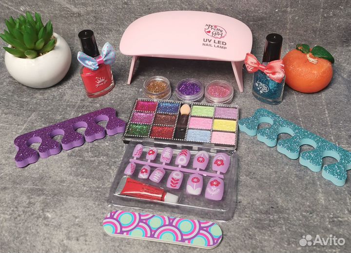 Детский набор косметики и маникюра с зеркалом