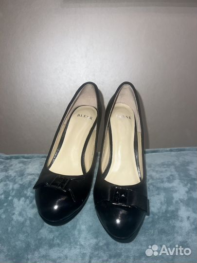 Туфли новые натуральная кожа 39