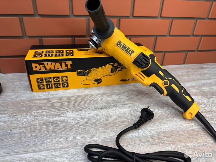 Болгарка Dewalt 1600W с регулировкой оборотов