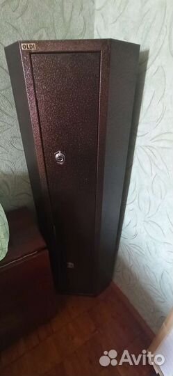 Оружейный сейф угловой