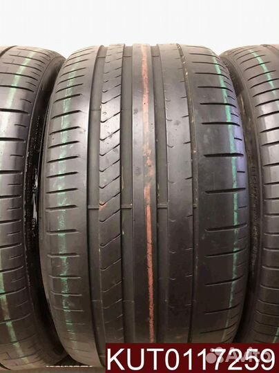 Pirelli P Zero PZ4 285/30 R22 101Y