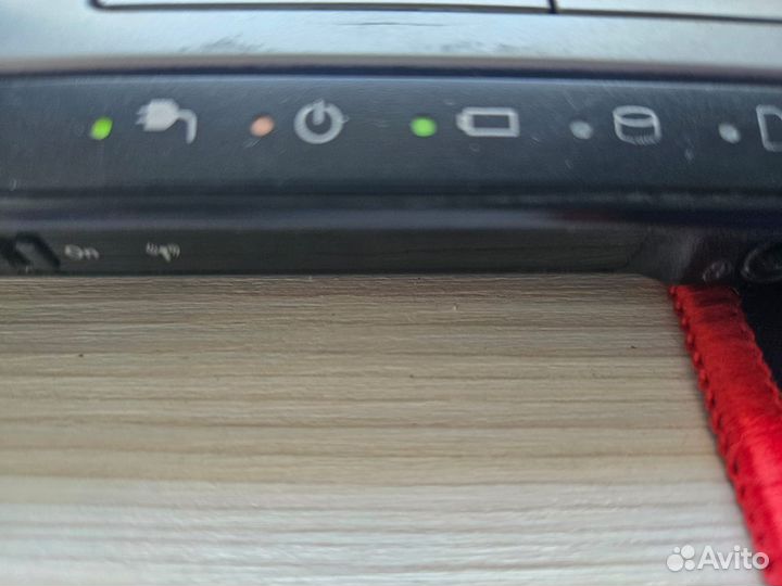 Ноутбук toshiba