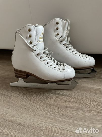 Коньки фигурные Jackson Competitor