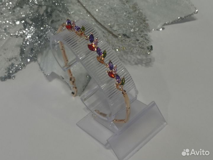 Браслет на руку женский бижутерия со стразами