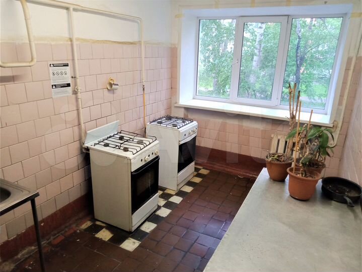 Комната 13,2 м² в 1-к., 2/5 эт.