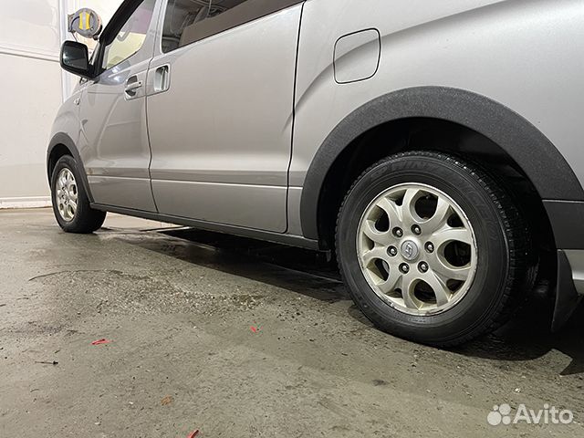 Накладки на арки Hyundai Grand Starex