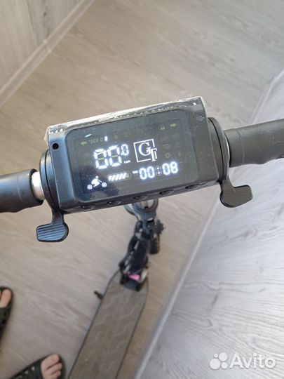 Электросамокат kugoo