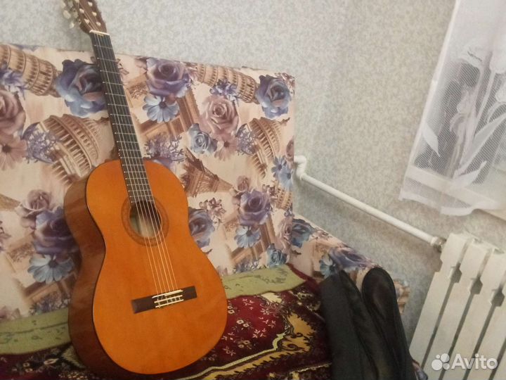 Гитара yamaha c40