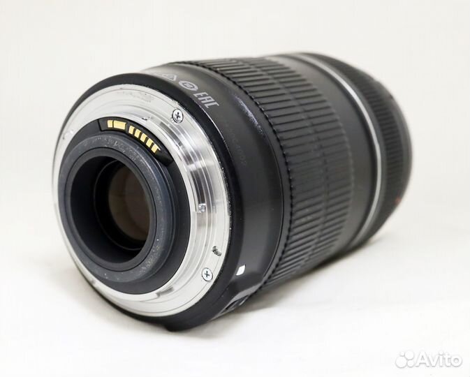 Объектив Canon EF-S 18-135 mm f/3.5-5.6 IS