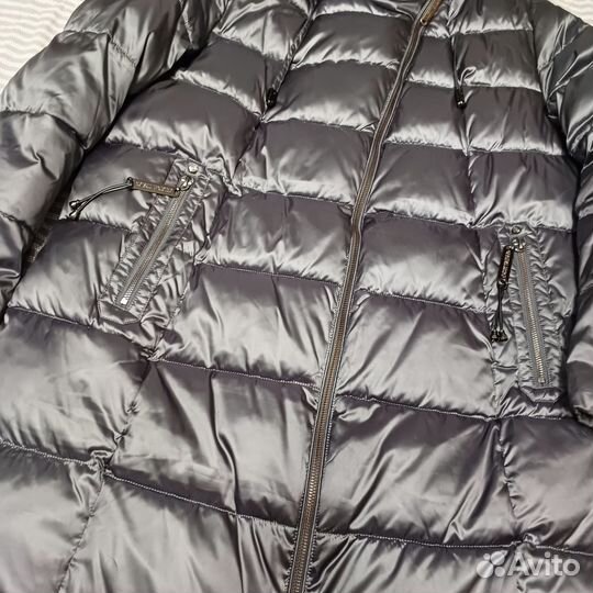 Пуховик женский