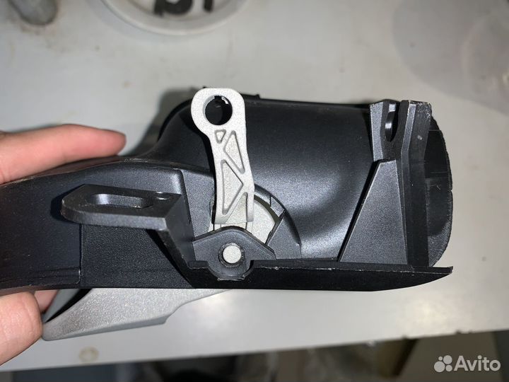 Ручка двери внутренняя левая scania tangde