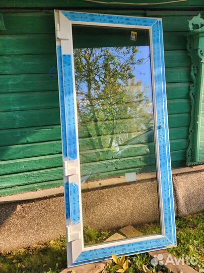 Дверь пластиковая входная